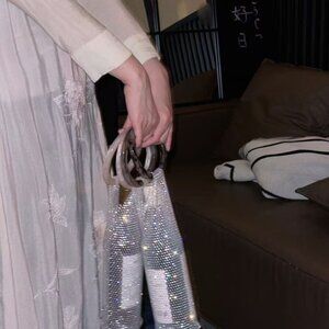 Rhinestone Mesh Wine Bag with Oversized Resin Ring Handle – Silver